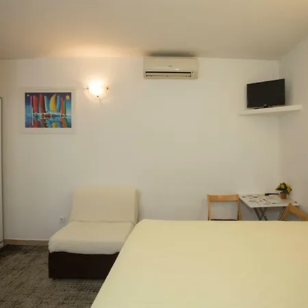 Dioklecijan בית הארחה ספליט