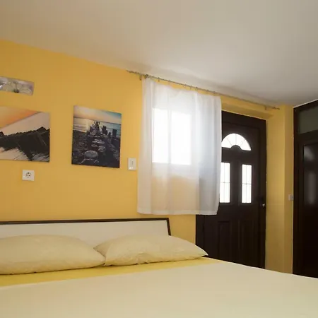 Dioklecijan בית הארחה